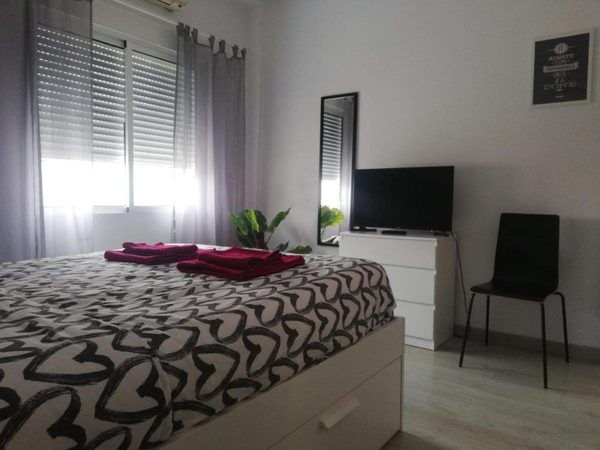 Apartamento Con Encanto "Larios Street" Apartment Malaga Ngoại thất bức ảnh