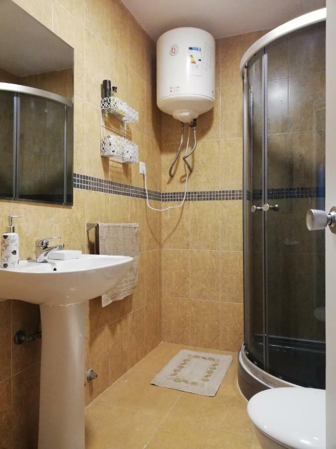 Apartamento Con Encanto "Larios Street" Apartment Malaga Ngoại thất bức ảnh